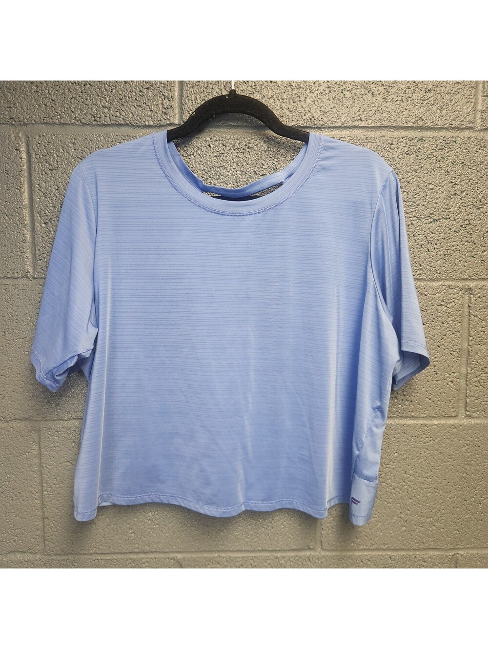 Women's Fabletics Twist Back Tee XXL